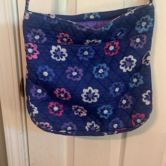 Vera Bradley Ellie Flowers Triple Zip Hipster - Picture 3 of 5